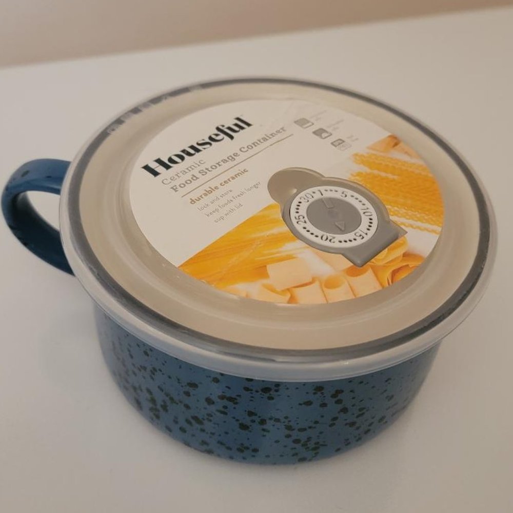 Houseful Ceramic Food storage Container 18oz  NWT